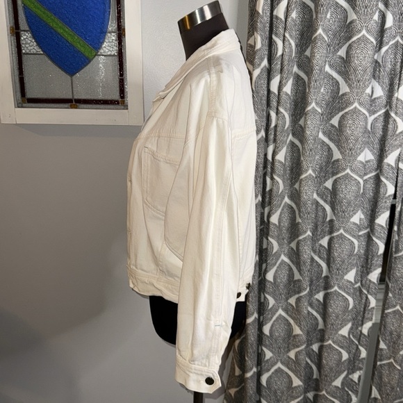 Freeze Vintage White Denim Jacket - Picture 4 of 7